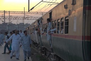 lahore train