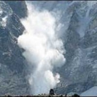 kashmir avalanche