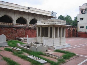 grave of mirza ghalib