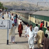 pakistan train