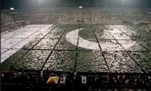 Pakistanis World's Largest Flag