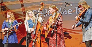 Music Band Della Mae