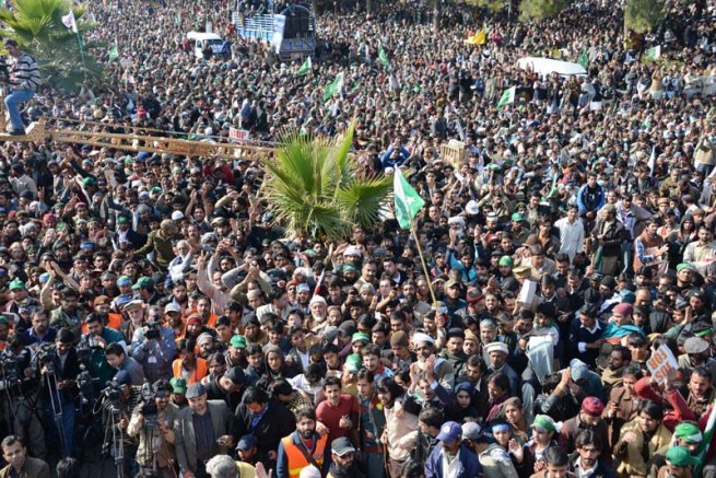 Tahir ul Qadri Long March