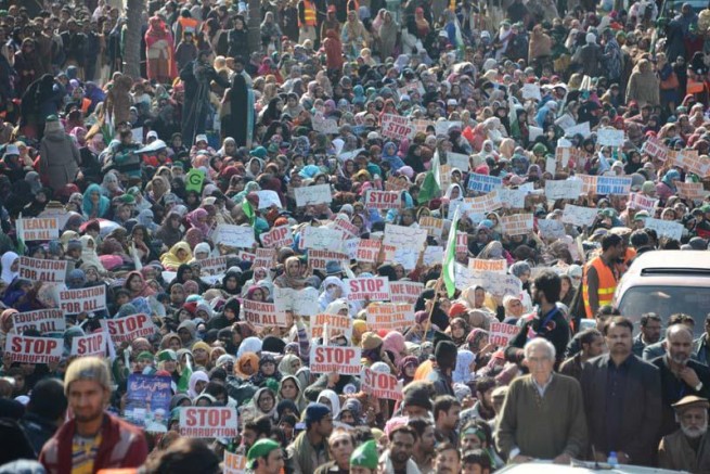 Tahir ul Qadri Long March