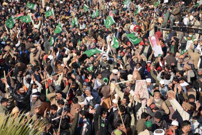 ڈاکٹر طاہرالقادری کے اسلام آباد میں لانگ مارچ کی تصویری جھلکیاں