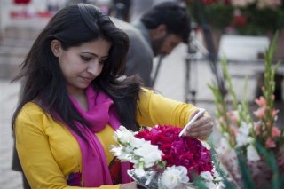 Pakistani Girls celebrated valentine