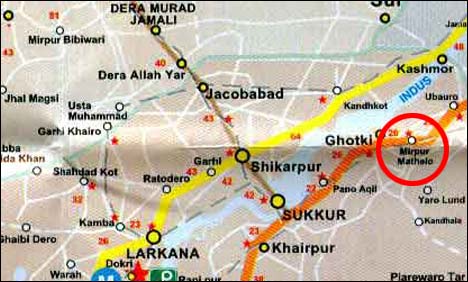 میرپور ماتھیلو : کراچی سے فیصل آباد جانے والی ملت ٹرین کا انجن فیل