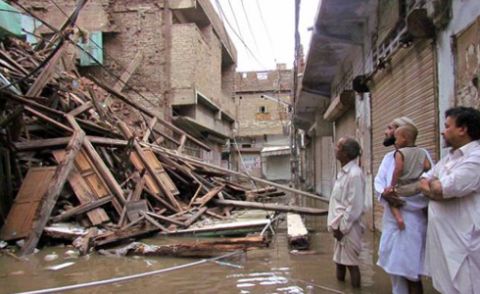 گوجرانوالہ : چن دا قلعہ میں مکان کی چھت گر گئی، 4 افراد جاں بحق