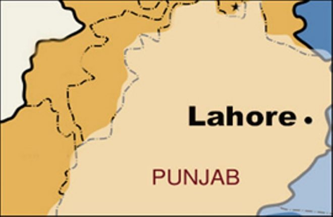 لاہور : گلبرگ کے شاپنگ مال میں دھماکا، 1 شخص زخمی