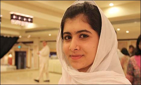 امن کا نوبیل انعام آج ملالہ کو ہی ملے، علم کی شمع کیلیے پوری قوم دعاگو