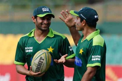 Shoaib Malik, Abdul Razzaq