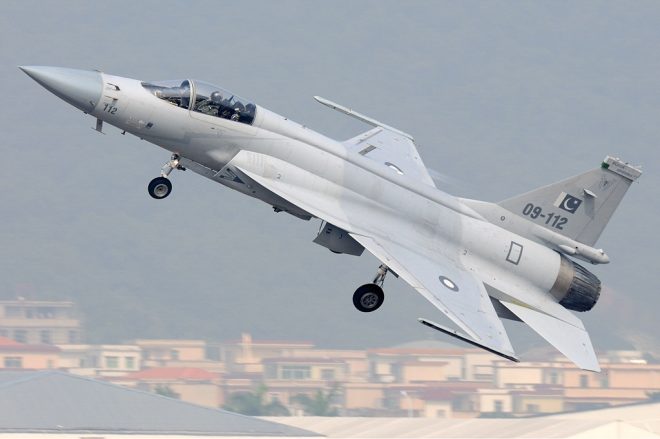 سعودی عرب پاکستان سے JF-17 تھنڈر خریدنے کا خواہشمند