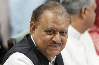 Mamnoon Hussain