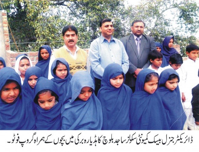 Group Photo With Students