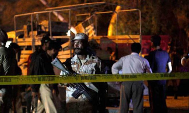 کراچی: امام بارگاہ کے قریب دھماکا، بچہ ہلاک