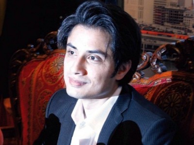  Ali Zafar