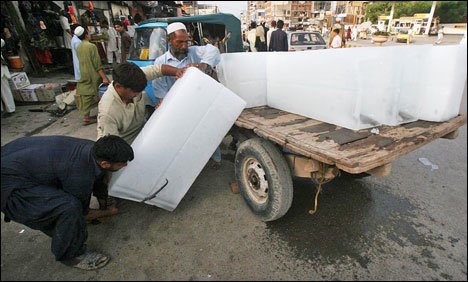 سندھ ، پنجا ب اور بلوچستان میں بڑھتی گرمی سے شہریوں کا برا حال