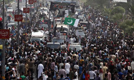 آزادی مارچ اور انقلاب مارچ اسلام آباد پہنچ گئے