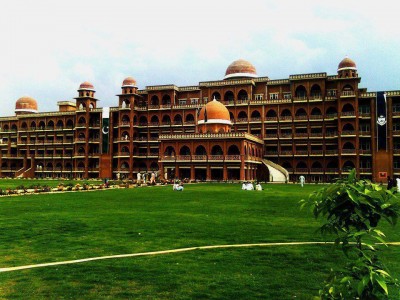 Peshawar University