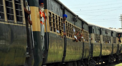 Karachi Train