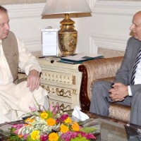 Nawaz Sharif And Governor Punjab