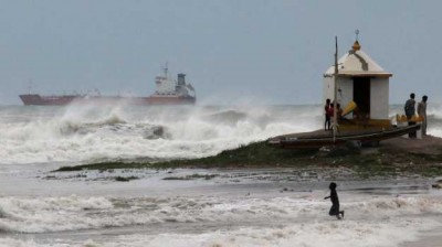 Sea, Storm