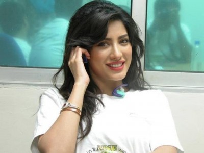  Mehwish Hayat