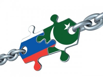 Pakistan, Russia