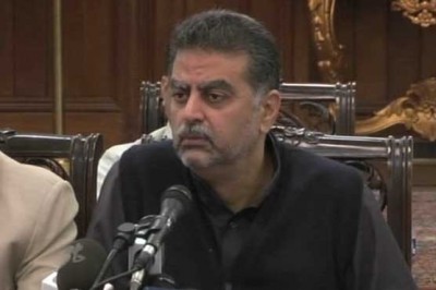  Zaeem Qadri