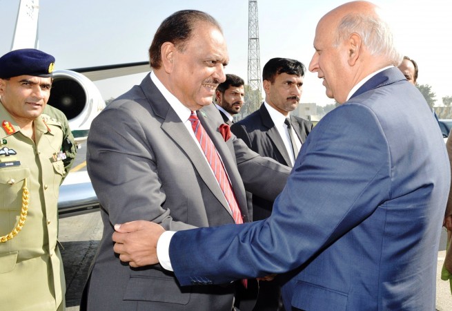 Mamnoon Hussain and Muhammad Sarwar