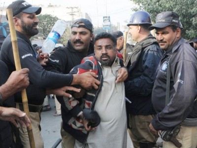 Police Manhandle Blind Protesters