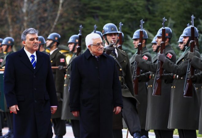 فلسطینی صدر محمود عباس کا ترکی پہنچنے پر شاندار استقبال