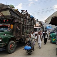 Afghan Refugees Return