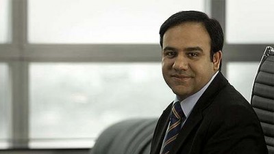 Dr Umar Saif