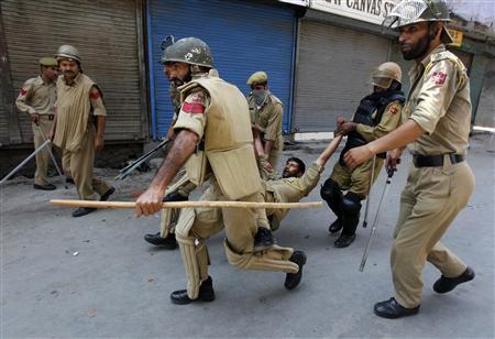 مقبوضہ کشمیر میں ”چوپائے” نہیں، انسان بستے ہیں