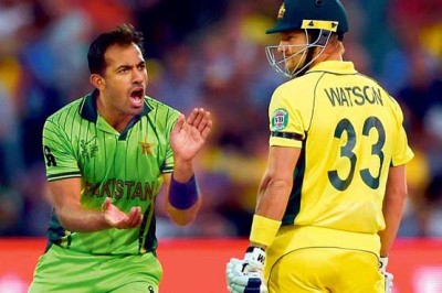  Wahab Riaz and Shane Watson