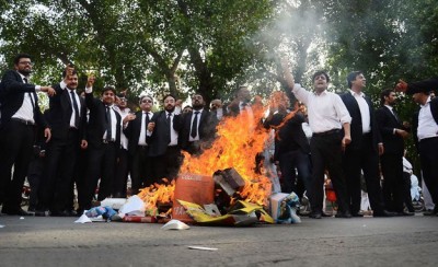 Lawyers Protest