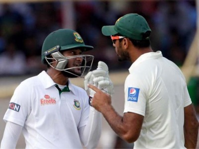 Wahab Riaz and Shakib Al Hasan