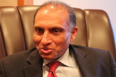  Aizaz Chaudhry