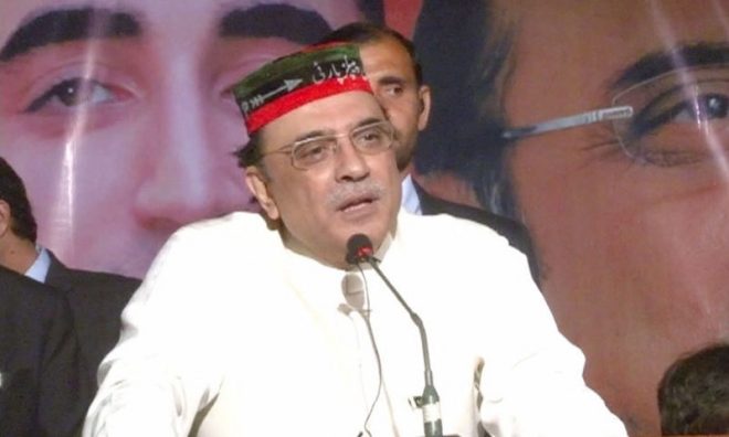 آصف زرداری لوٹ مار کھپے