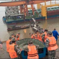 China Drowning Ship