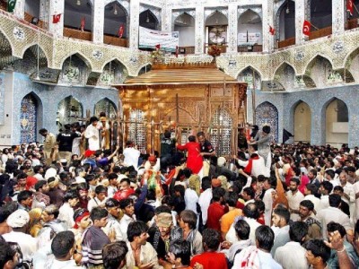 Lal Shahbaz Qalandar Urs