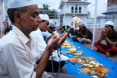 Roza Iftaar 