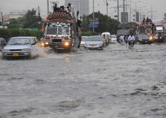 کراچی میں آج سے جمعرات تک موسلا دھار بارش ہوگی، محکمہ موسمیات کی پیشگوئی