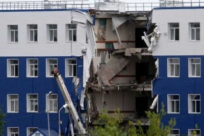 Russian Military Barracks Collapsed