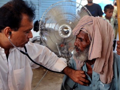 Doctor Check Patient