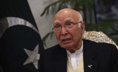  Sartaj Aziz