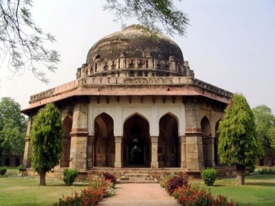 Sikandar Lodhi Tomb