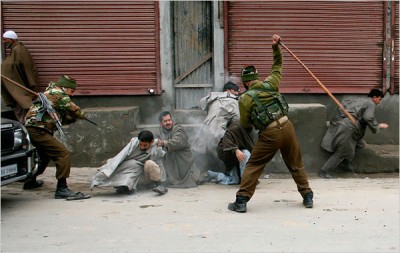 Indian Army Torture Kashmiri