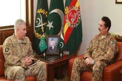 Raheel Sharif and John Campbell